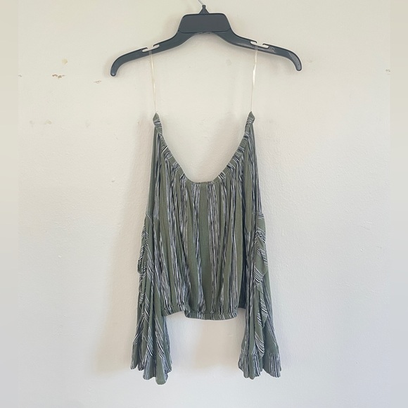 Altered State Green Black White Stripe Flowy Bell Sleeve Crop Off Shoulder Top - Picture 2 of 7